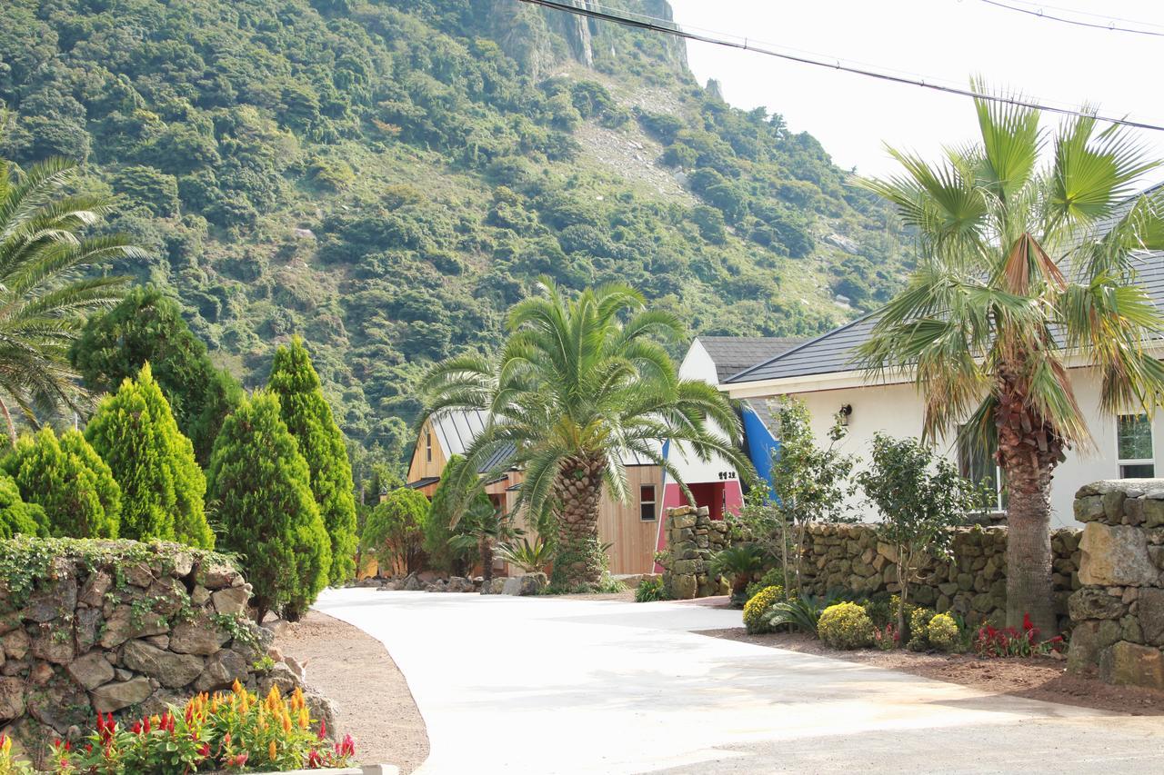 Mirvill Pension & Resort Seogwipo Extérieur photo