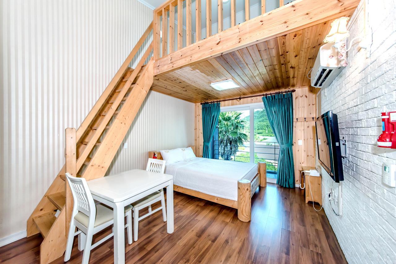 Mirvill Pension & Resort Seogwipo Extérieur photo