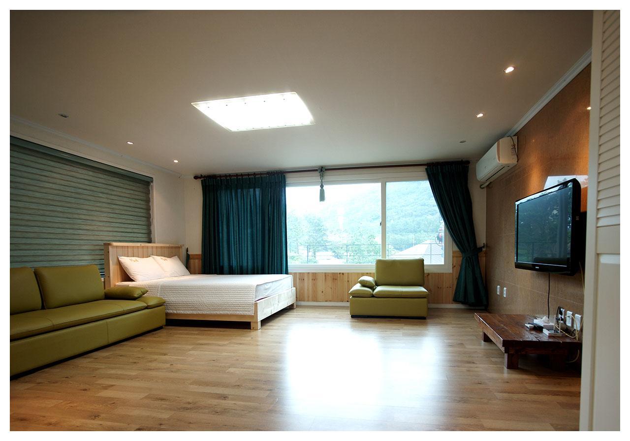Mirvill Pension & Resort Seogwipo Extérieur photo