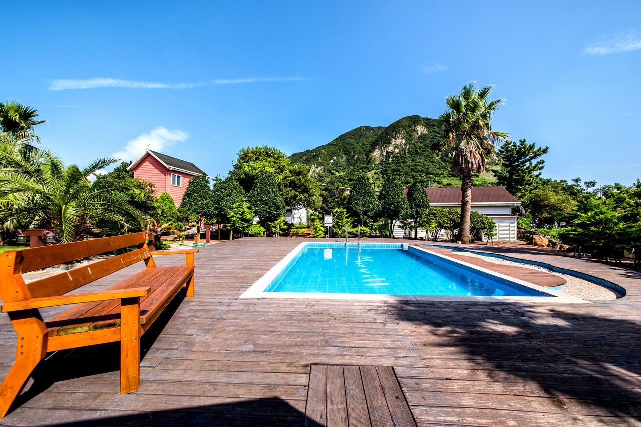 Mirvill Pension & Resort Seogwipo Extérieur photo